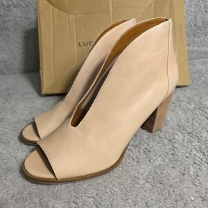 Lucky Brand JOAL Nude Leather Peep Toe Heeled Booties Women's Size 8.5M NEW